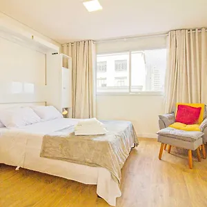 Apto Com Wifi E Office No Centro De Apartamento São Paulo